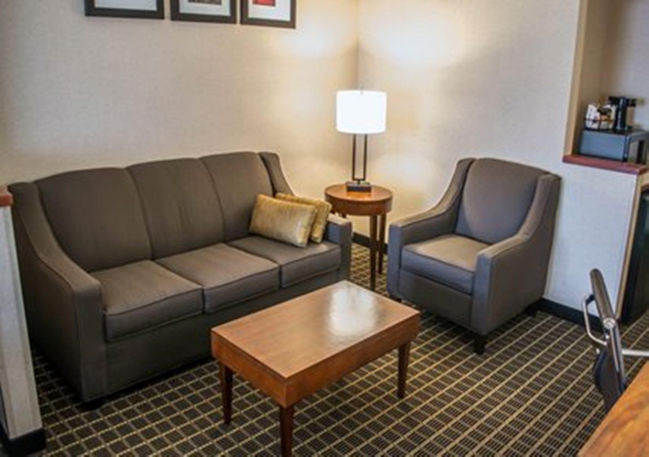 Comfort Suites Lakewood - Denver Экстерьер фото