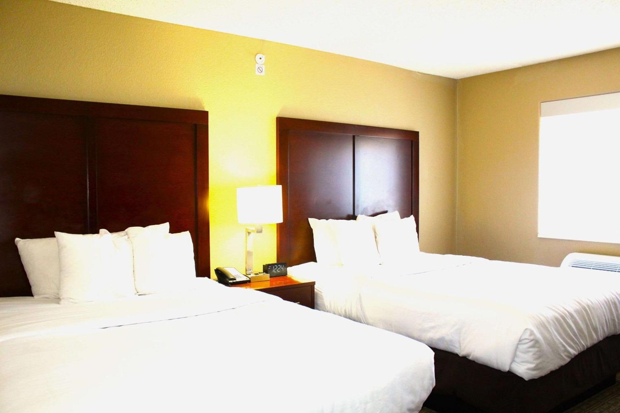 Comfort Suites Lakewood - Denver Экстерьер фото