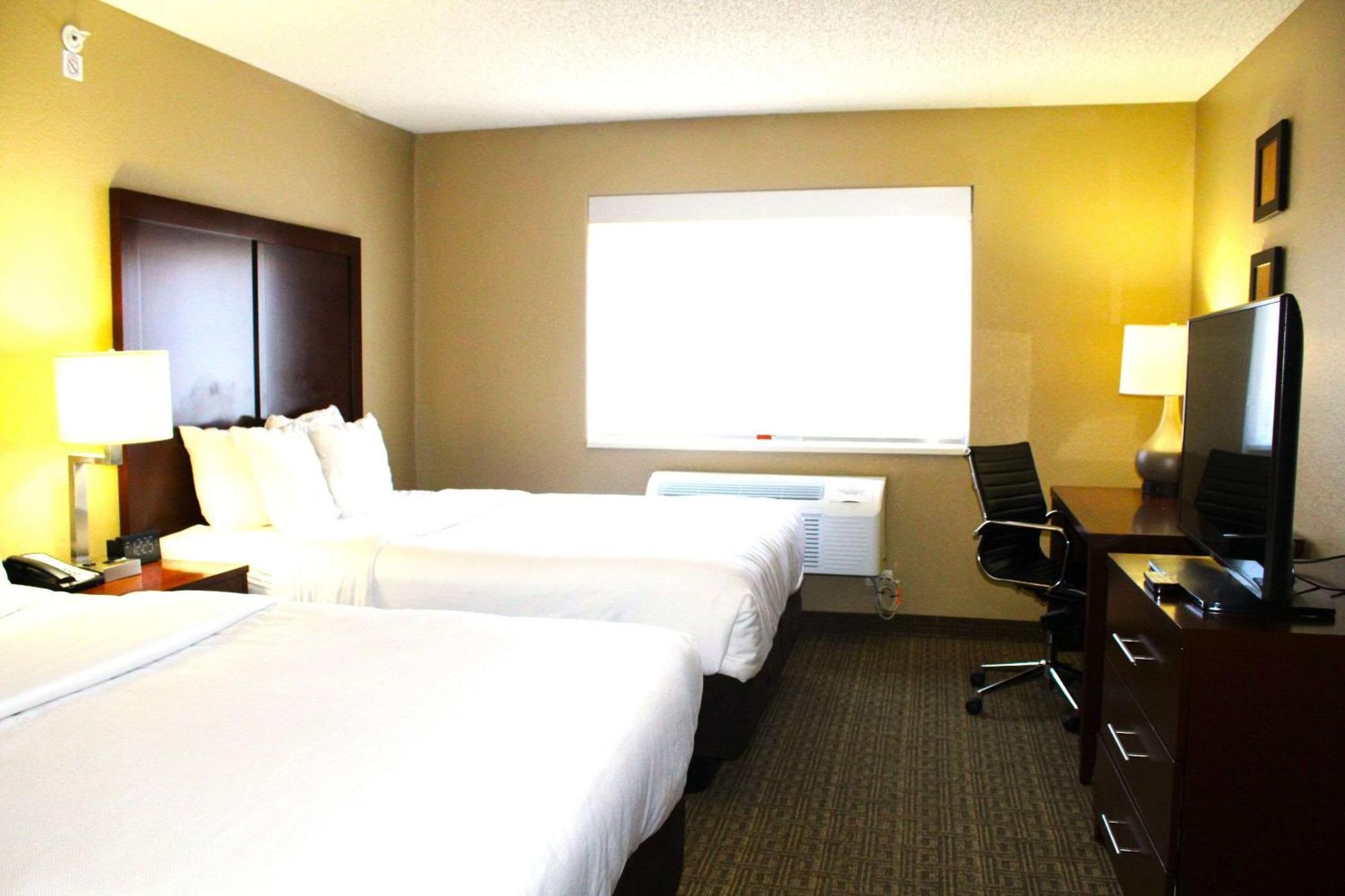 Comfort Suites Lakewood - Denver Экстерьер фото