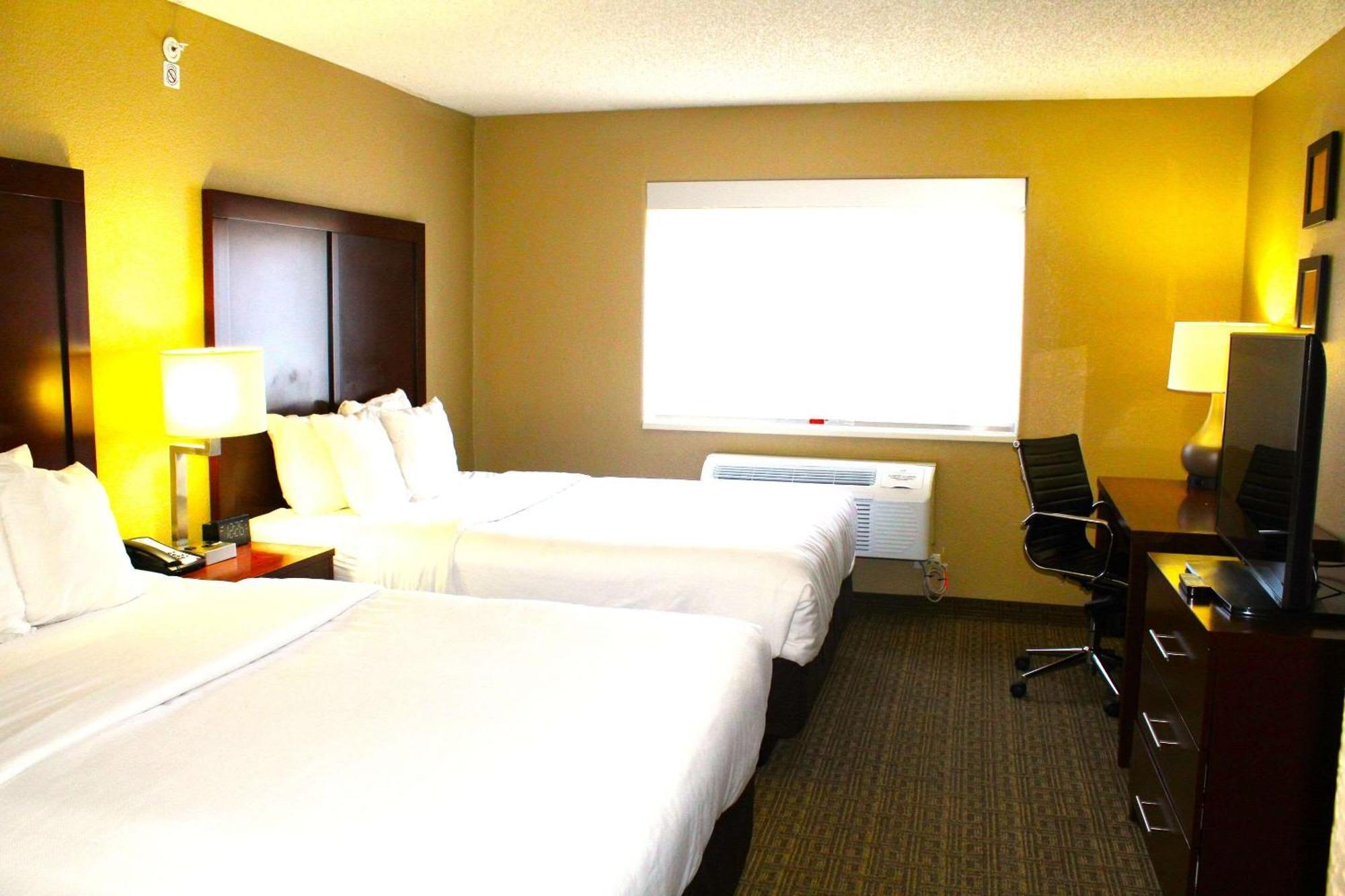 Comfort Suites Lakewood - Denver Экстерьер фото